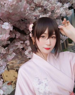 欧美丝袜高跟鞋一区二区_1080全集免费播放
