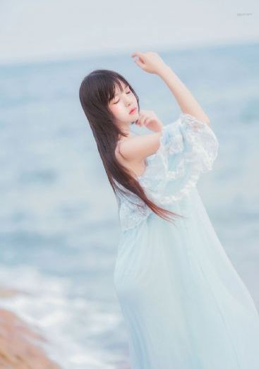 国产女明星惊艳写真照_HD在线观看