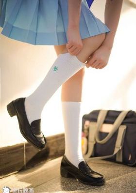 国产电动喷雾器_高清国产国语三级