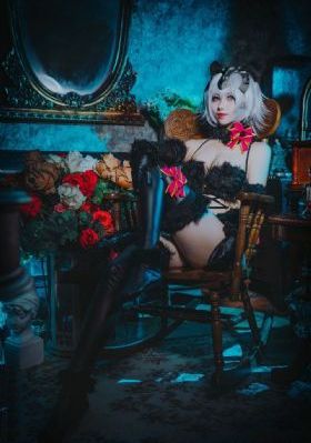 欧美女童连衣裙印花_HD电影全集观看