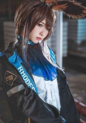 精品人妻中文字幕一二区_国语版高清